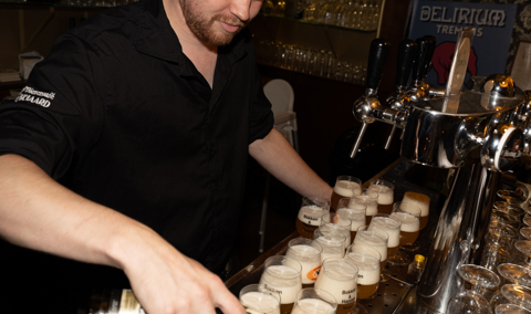 HOC Bierproeverij . Hélène De Bruijn Fotografie 8206